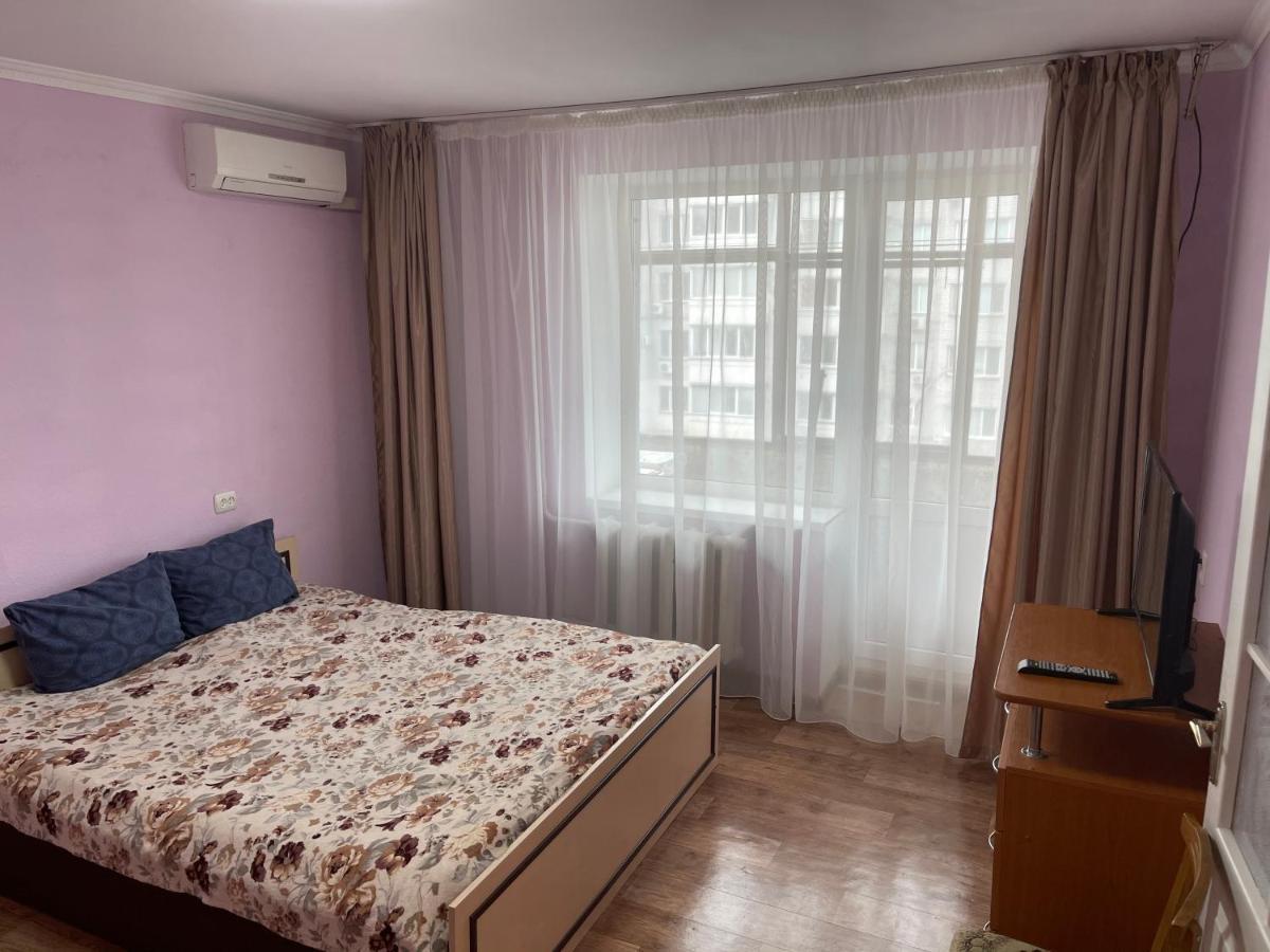 Апартаменты На Гоголя,460 Cherkasy Ngoại thất bức ảnh